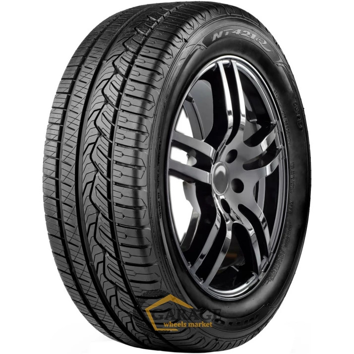 NT421Q Nitto NT421Q 235/45 R19 95V